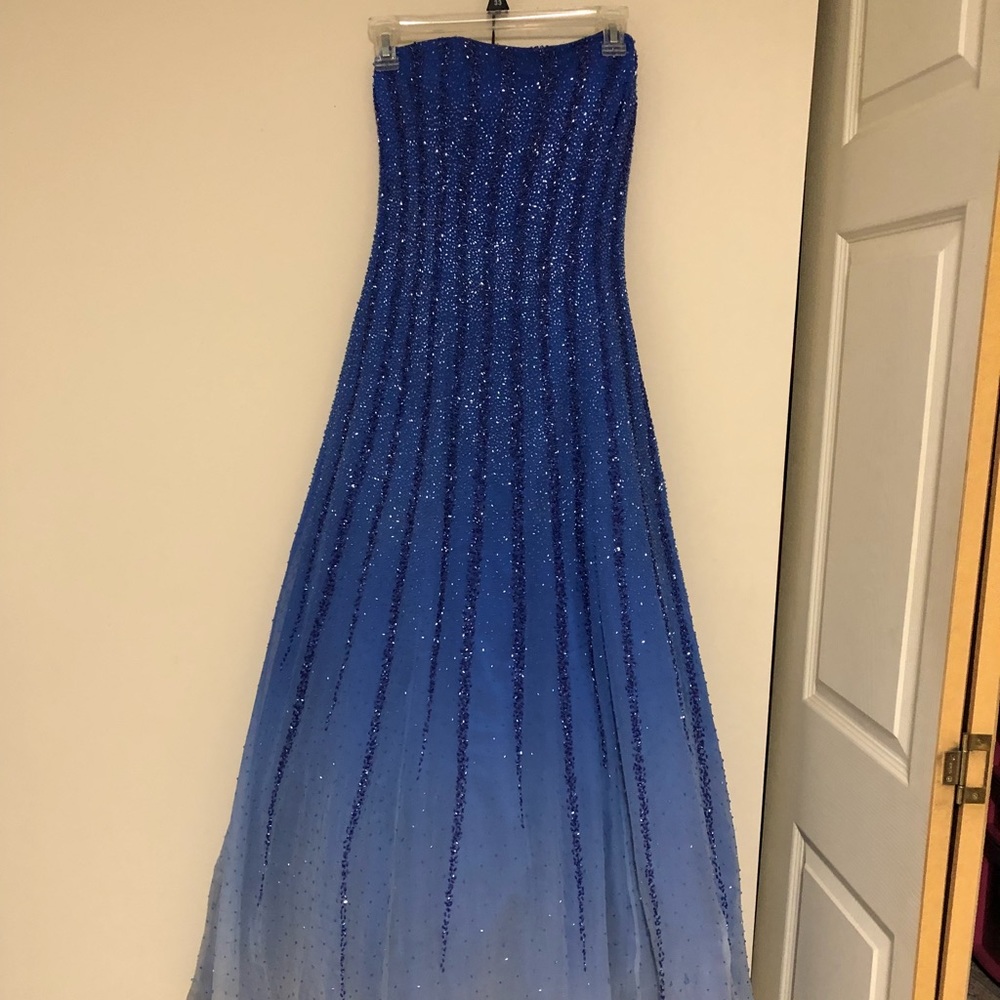 Blue ombré prom dress